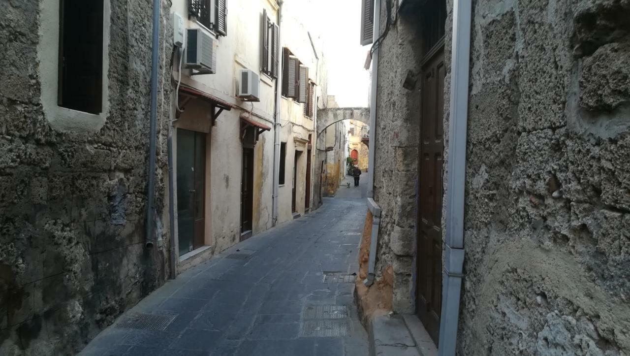 Rhodes CityChris Αpartments Old Townアパートメント エクステリア 写真