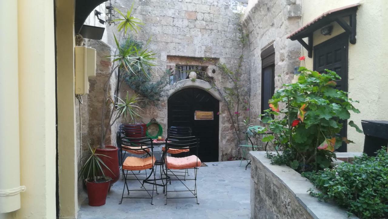 Rhodes CityChris Αpartments Old Townアパートメント エクステリア 写真